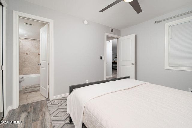 4850 E DESERT COVE Avenue 236, Scottsdale, AZ 85254
