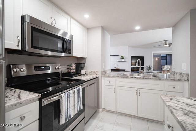 4850 E DESERT COVE Avenue 236, Scottsdale, AZ 85254