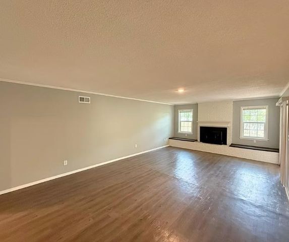 7770 DEERFIELD CV, Southaven, MS 38671