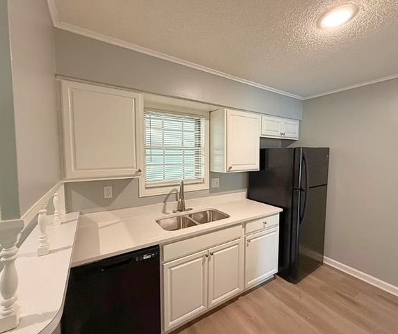7770 DEERFIELD CV, Southaven, MS 38671
