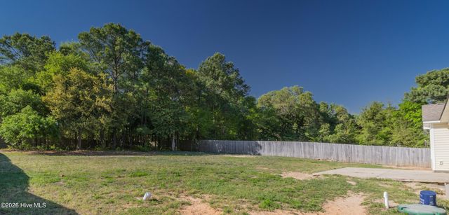 452 Hardison Road, Holly Ridge, NC 28445
