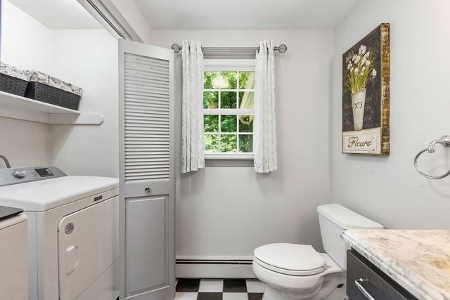 18 Fredric Ln, Mansfield, MA 02048