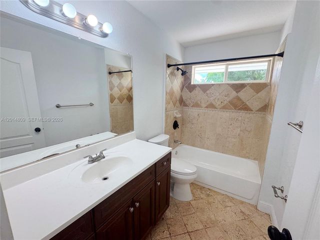 9620 Kendale Blvd, Miami, FL 33176