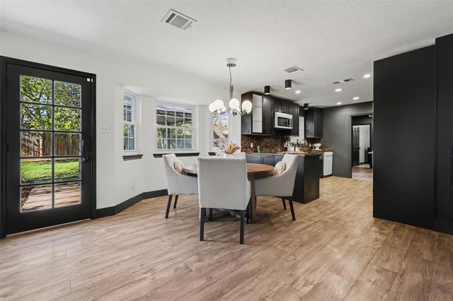 107 Shady Oak DR, Georgetown, TX 78628