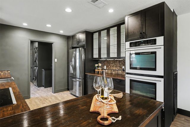 107 Shady Oak DR, Georgetown, TX 78628