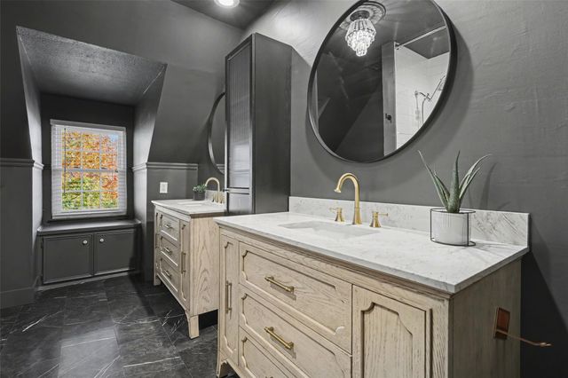 107 Shady Oak DR, Georgetown, TX 78628