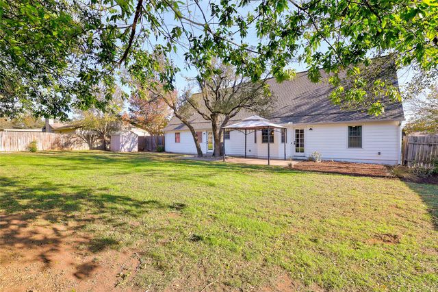 107 Shady Oak DR, Georgetown, TX 78628