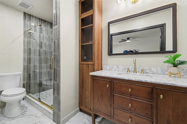 107 Shady Oak DR, Georgetown, TX 78628