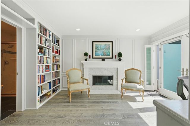 19545 Woodlands Dr, Huntington Beach, CA 92648