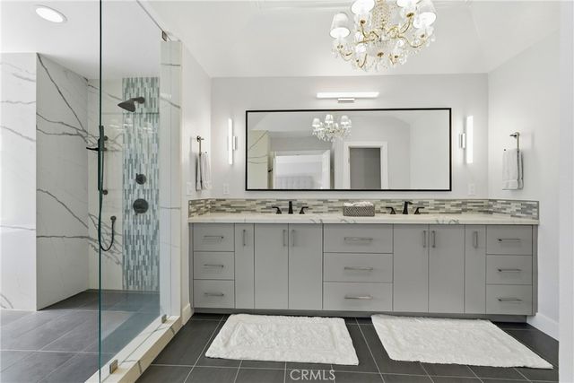 19545 Woodlands Dr, Huntington Beach, CA 92648
