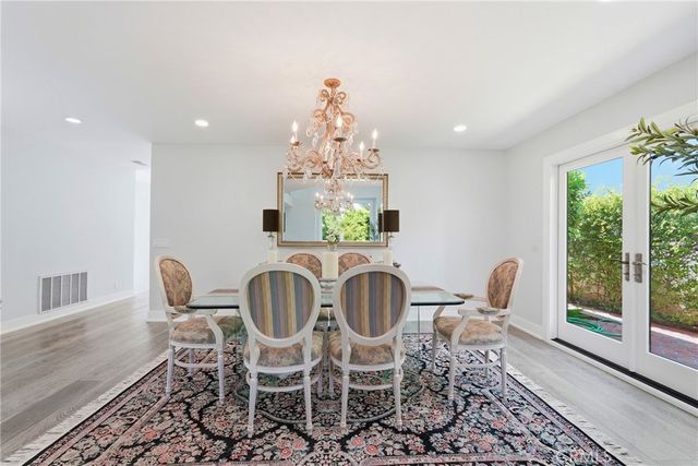 19545 Woodlands Dr, Huntington Beach, CA 92648