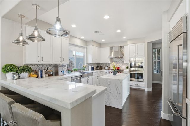 11406 Sandstone Ridge Drive, Las Vegas, NV 89135