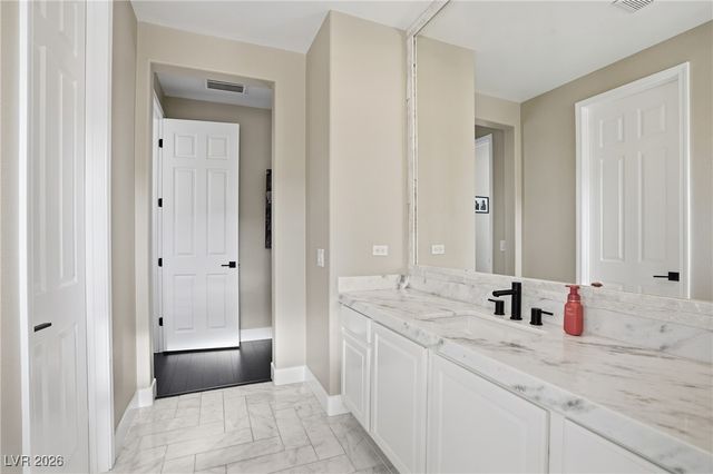 11406 Sandstone Ridge Drive, Las Vegas, NV 89135