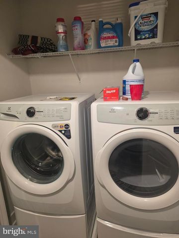 4111 HATLEY PL, White Plains, MD 20695