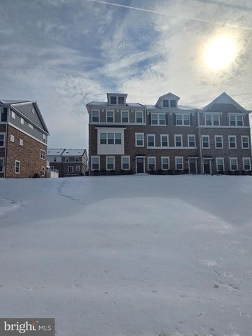 4111 HATLEY PL, White Plains, MD 20695