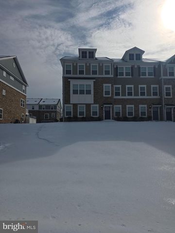 4111 HATLEY PL, White Plains, MD 20695