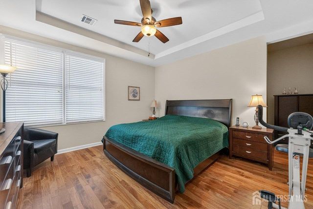 417 Regency Place, Woodbridge Proper, NJ 07095