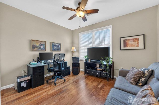 417 Regency Place, Woodbridge Proper, NJ 07095