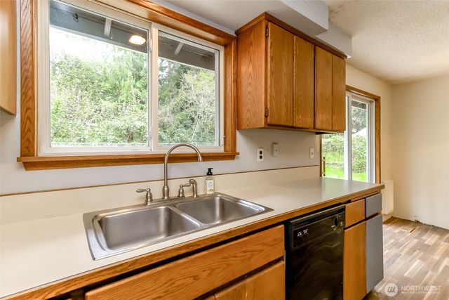 5314 193rd Avenue E, Lake Tapps, WA 98391
