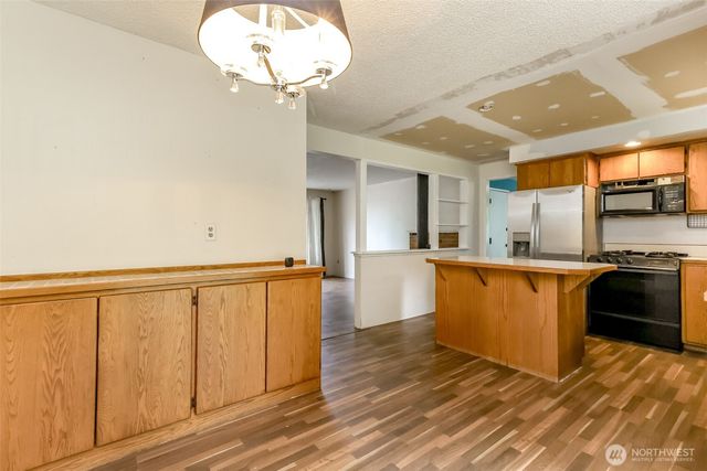 5314 193rd Avenue E, Lake Tapps, WA 98391