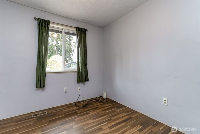 5314 193rd Avenue E, Lake Tapps, WA 98391