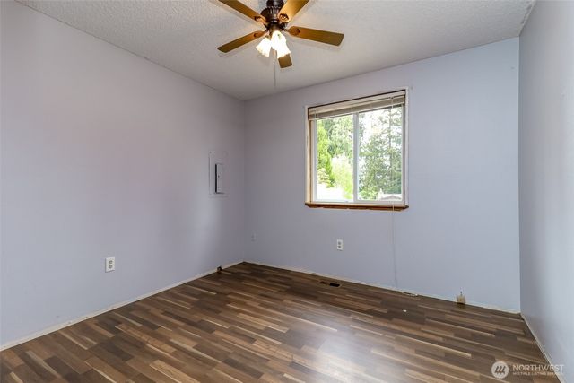 5314 193rd Avenue E, Lake Tapps, WA 98391