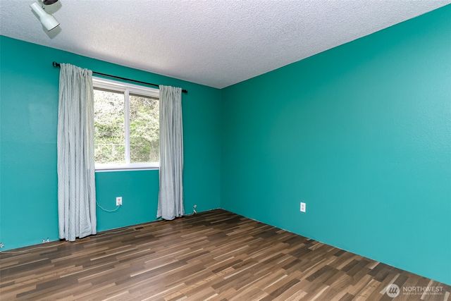 5314 193rd Avenue E, Lake Tapps, WA 98391