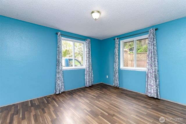 5314 193rd Avenue E, Lake Tapps, WA 98391