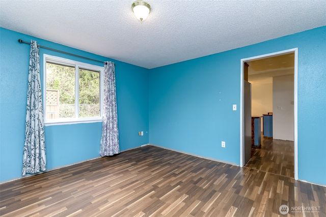 5314 193rd Avenue E, Lake Tapps, WA 98391
