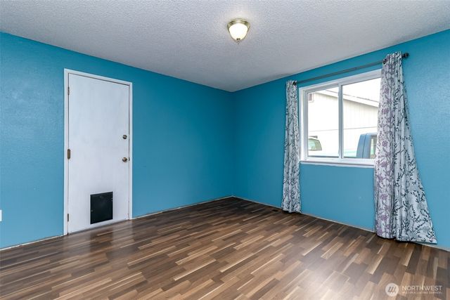 5314 193rd Avenue E, Lake Tapps, WA 98391