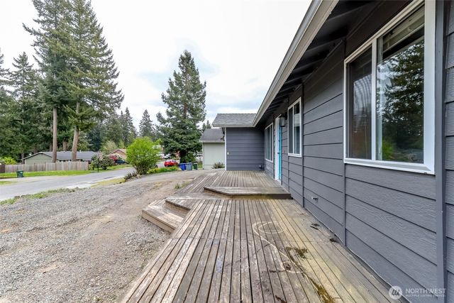 5314 193rd Avenue E, Lake Tapps, WA 98391