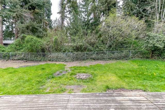 5314 193rd Avenue E, Lake Tapps, WA 98391
