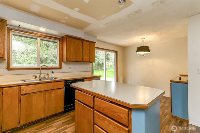 5314 193rd Avenue E, Lake Tapps, WA 98391