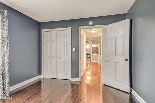 361 Belmont Drive 14, Bristol, TN 37620