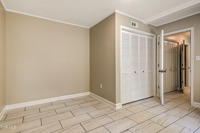 361 Belmont Drive 14, Bristol, TN 37620