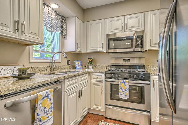 361 Belmont Drive 14, Bristol, TN 37620