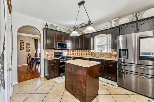 7293 BAYBERRY ROAD, Helena, AL 35022