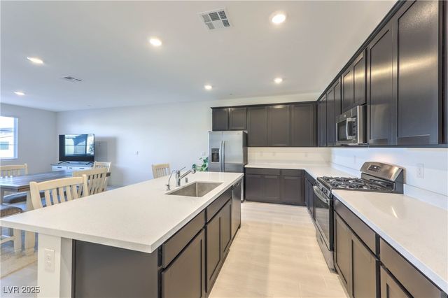 268 Walsh Peak Avenue, Henderson, NV 89015