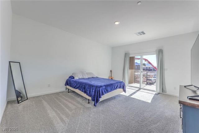 268 Walsh Peak Avenue, Henderson, NV 89015