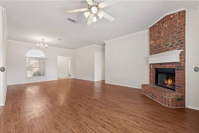 6930 Misty Meadow Lane, Arlington, TX 76002