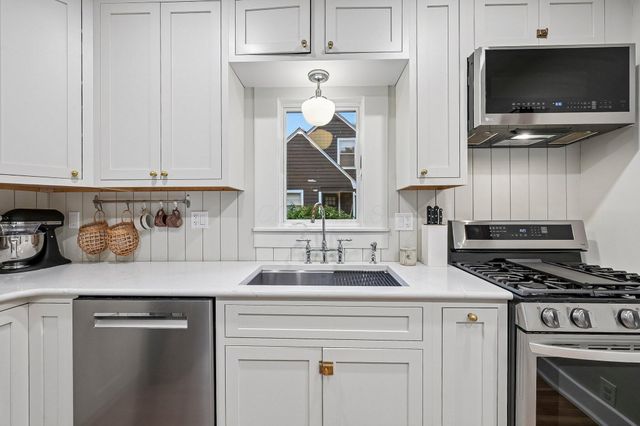 202 Hamilton Avenue, Westerville, OH 43081