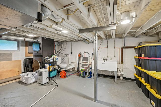 202 Hamilton Avenue, Westerville, OH 43081