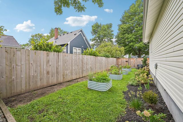 202 Hamilton Avenue, Westerville, OH 43081