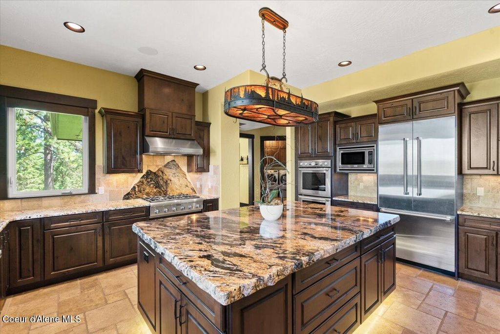 916 S ORION RD, Coeur d'Alene, ID 83814 photo 21