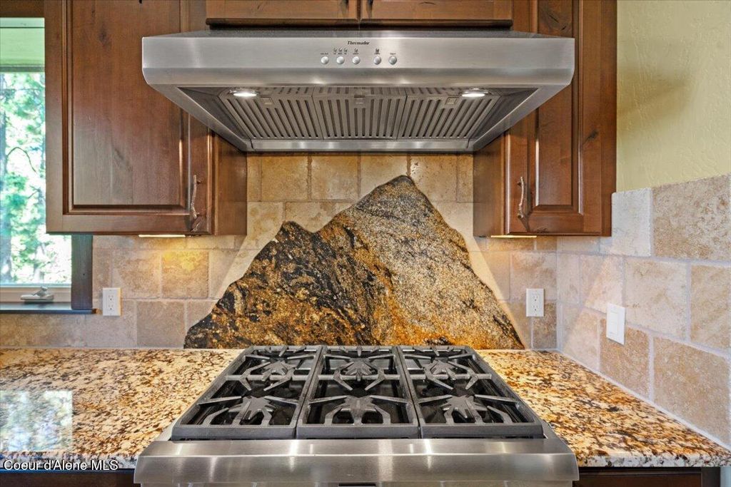 916 S ORION RD, Coeur d'Alene, ID 83814 photo 23