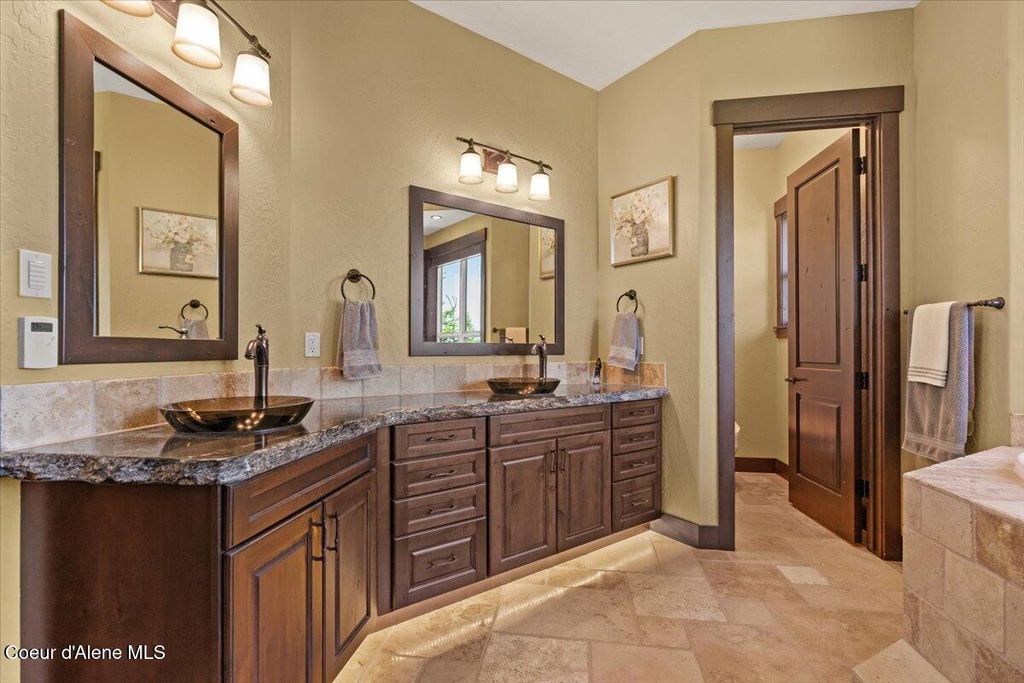 916 S ORION RD, Coeur d'Alene, ID 83814 photo 31