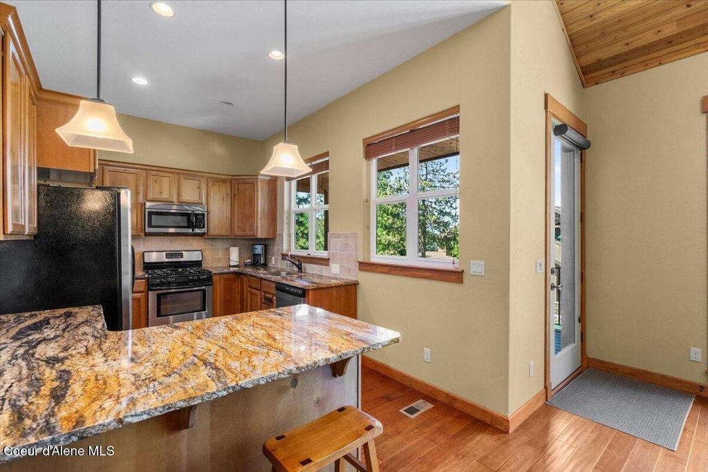 916 S ORION RD, Coeur d'Alene, ID 83814 photo 72