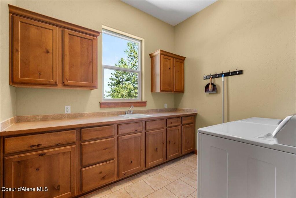 916 S ORION RD, Coeur d'Alene, ID 83814 photo 77