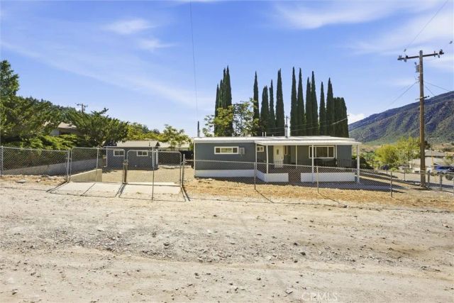 832 Piedmont, Frazier Park, CA 93225