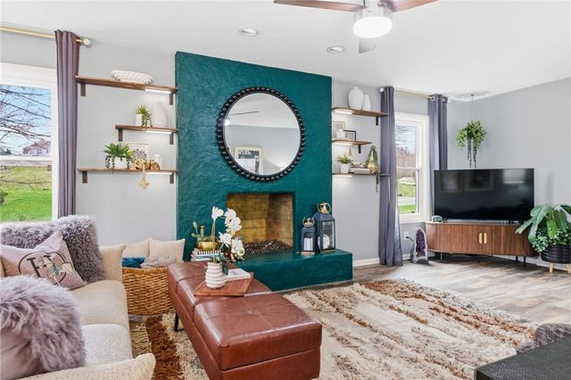 7018 Franklin Road, Seven Fields Boro, PA 16046